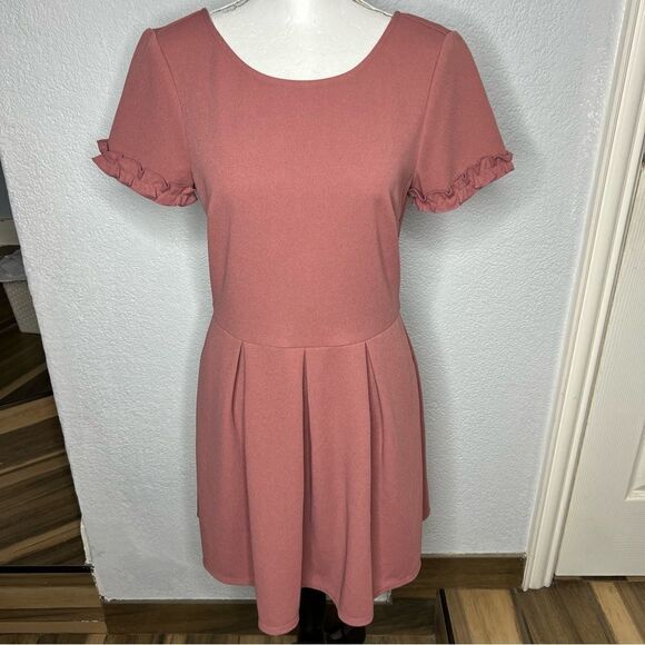 New! Speechless Fit and Flare Rose Pink Short Sleeve Short Dress Size Medium - Picture 2 of 10